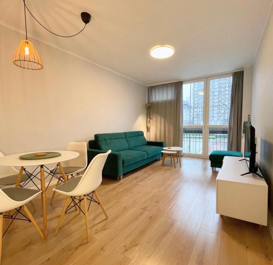 Apartament Przy Atrium, Stacja Metra Rondo Onz 华沙 外观 照片